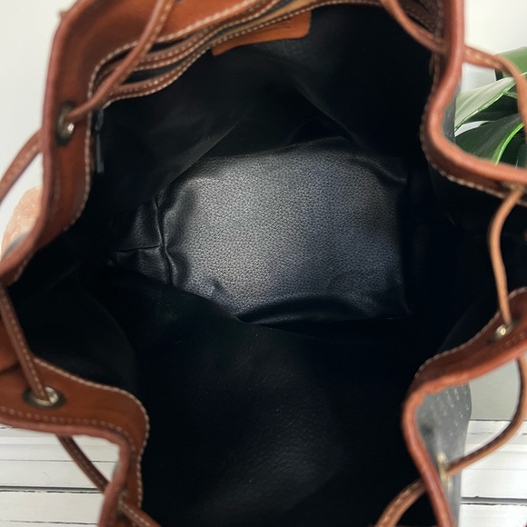 Pollini bucket bag - Picture 2 of 3